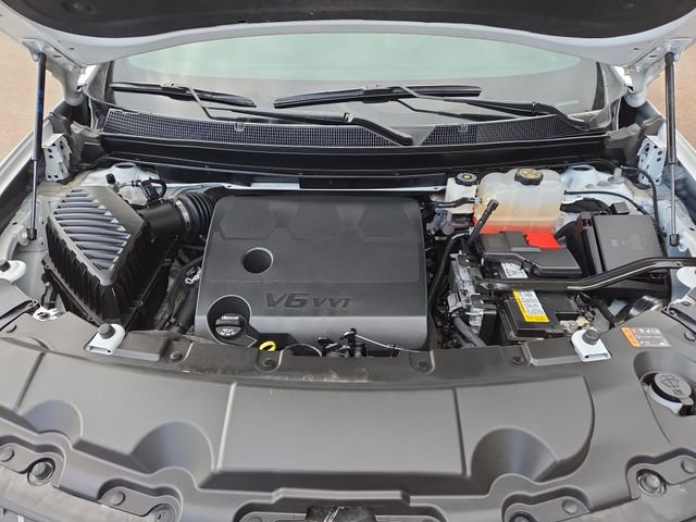 Used 2023 Chevrolet Traverse Premier image 38