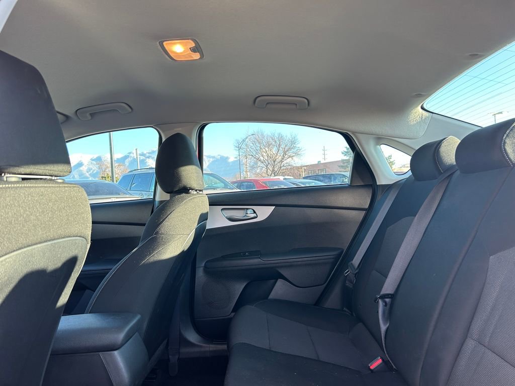 Used 2024 Kia Forte LXS w/ LXS Technology Package image 28