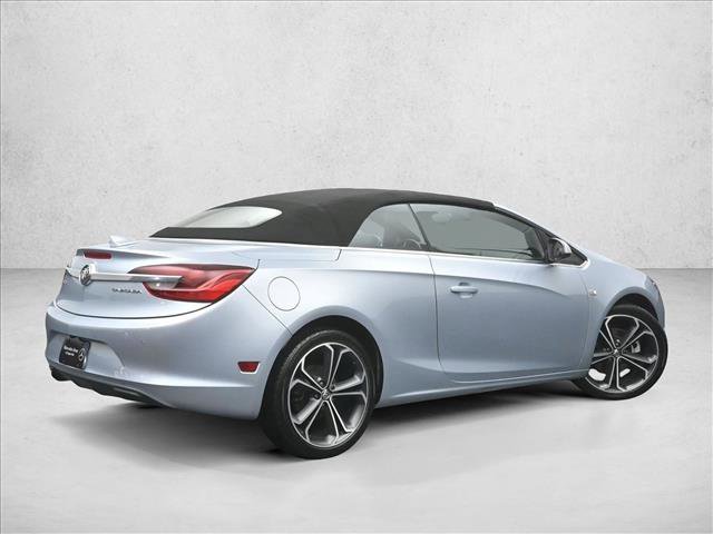 Used 2017 Buick Cascada Premium image 2