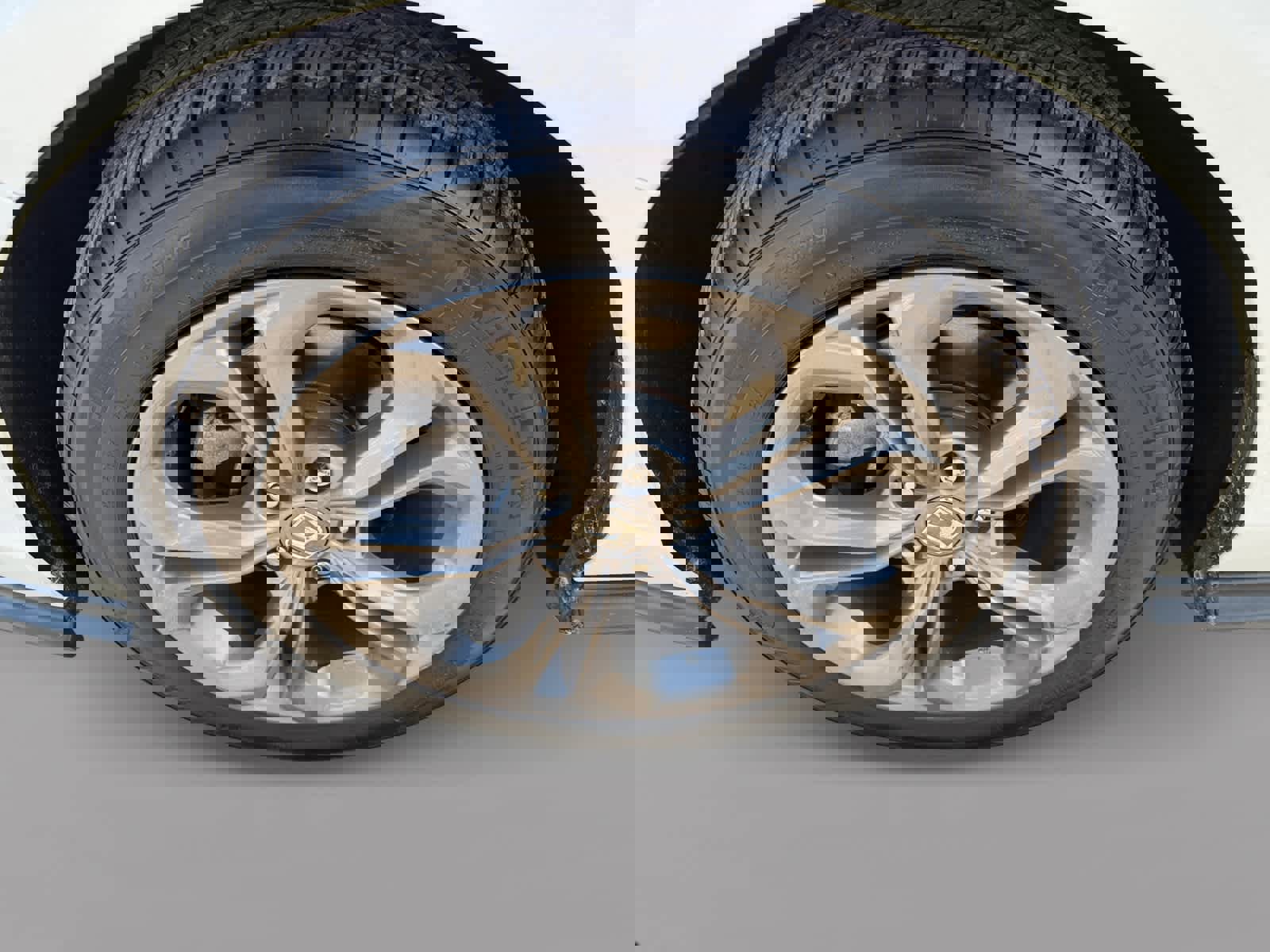 Used 2024 Honda Accord EX image 9