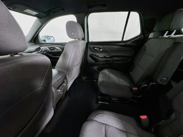 Used 2023 Chevrolet Traverse LT w/ LPO, Cargo Package AWD/4WD image 22