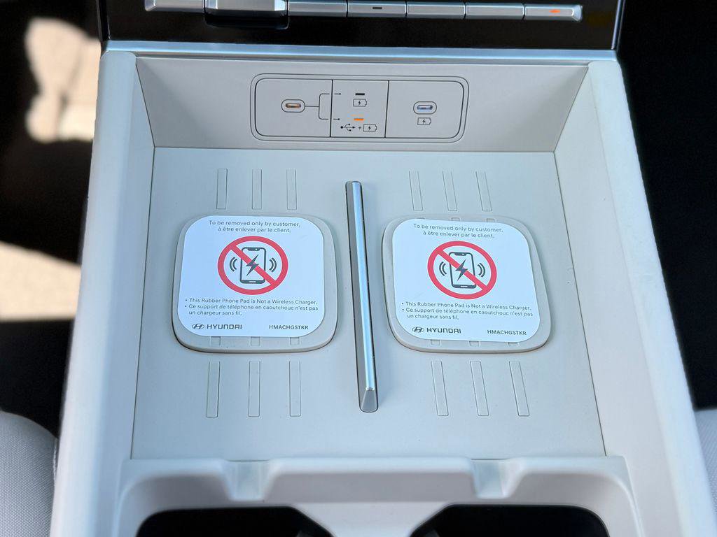 New 2026 Hyundai Santa Fe SE image 24