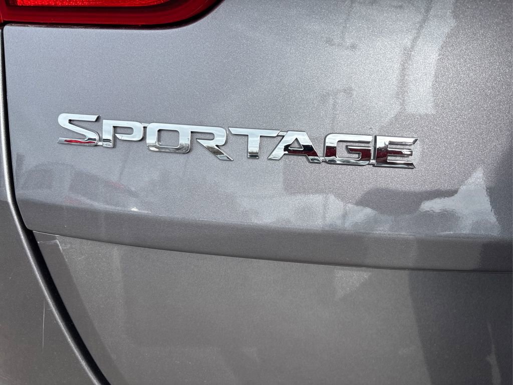 Used 2019 Kia Sportage EX image 14