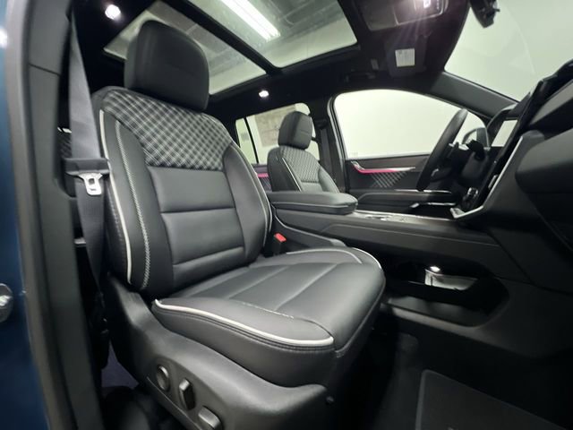 New 2026 GMC Acadia Denali w/ Super Cruise Package image 29