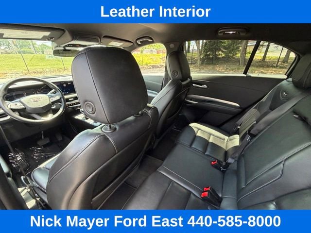 Used 2025 Cadillac XT4 Premium Luxury AWD/4WD image 22