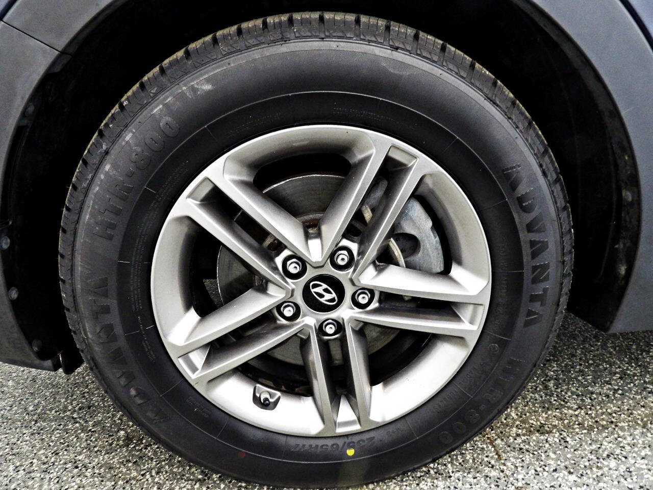 Used 2017 Hyundai Santa Fe Sport w/ 2.4L Tech Package 04 image 20