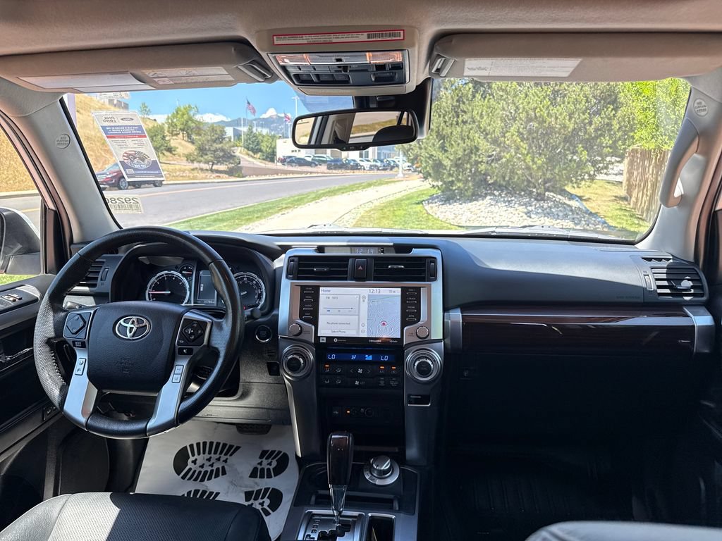 Used 2024 Toyota 4Runner Limited AWD/4WD image 28