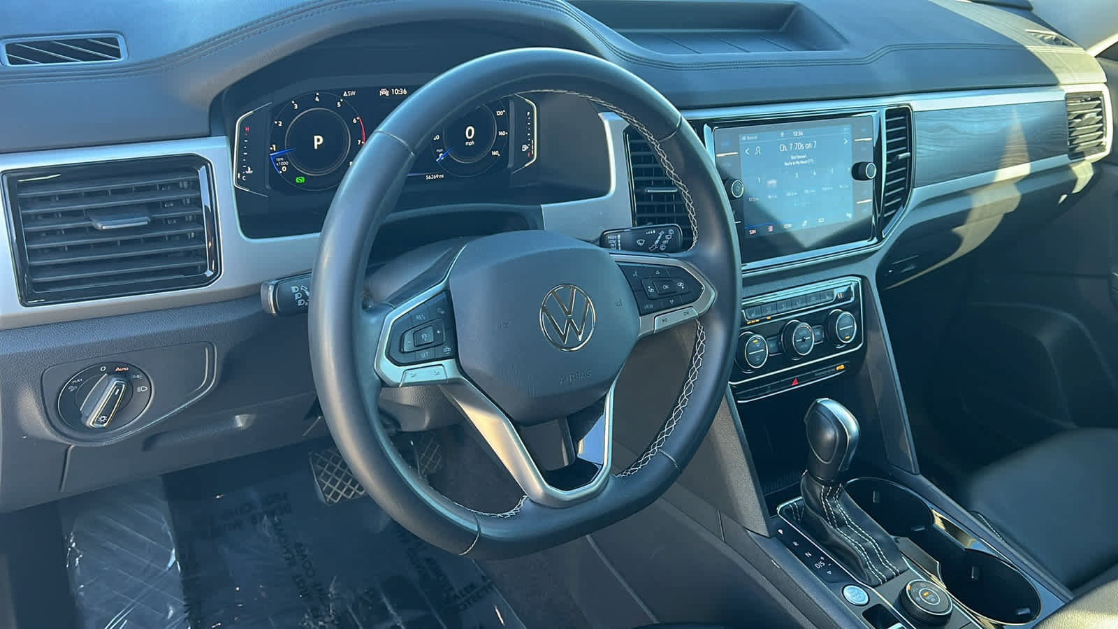 Used 2022 Volkswagen Atlas SE image 10