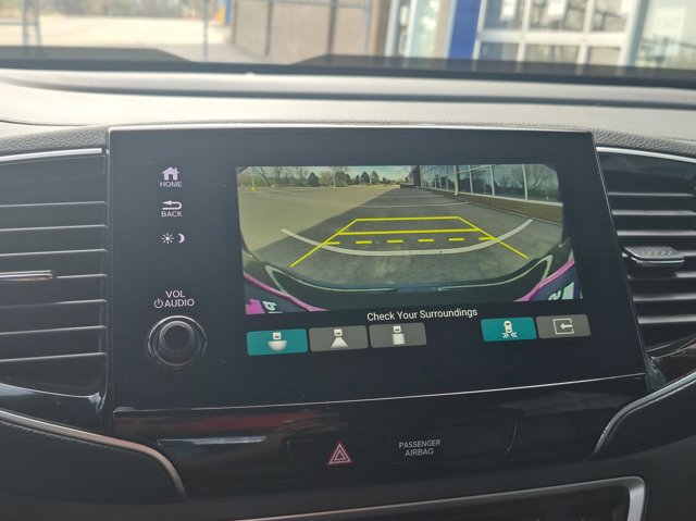 Certified 2022 Honda Passport TrailSport image 14