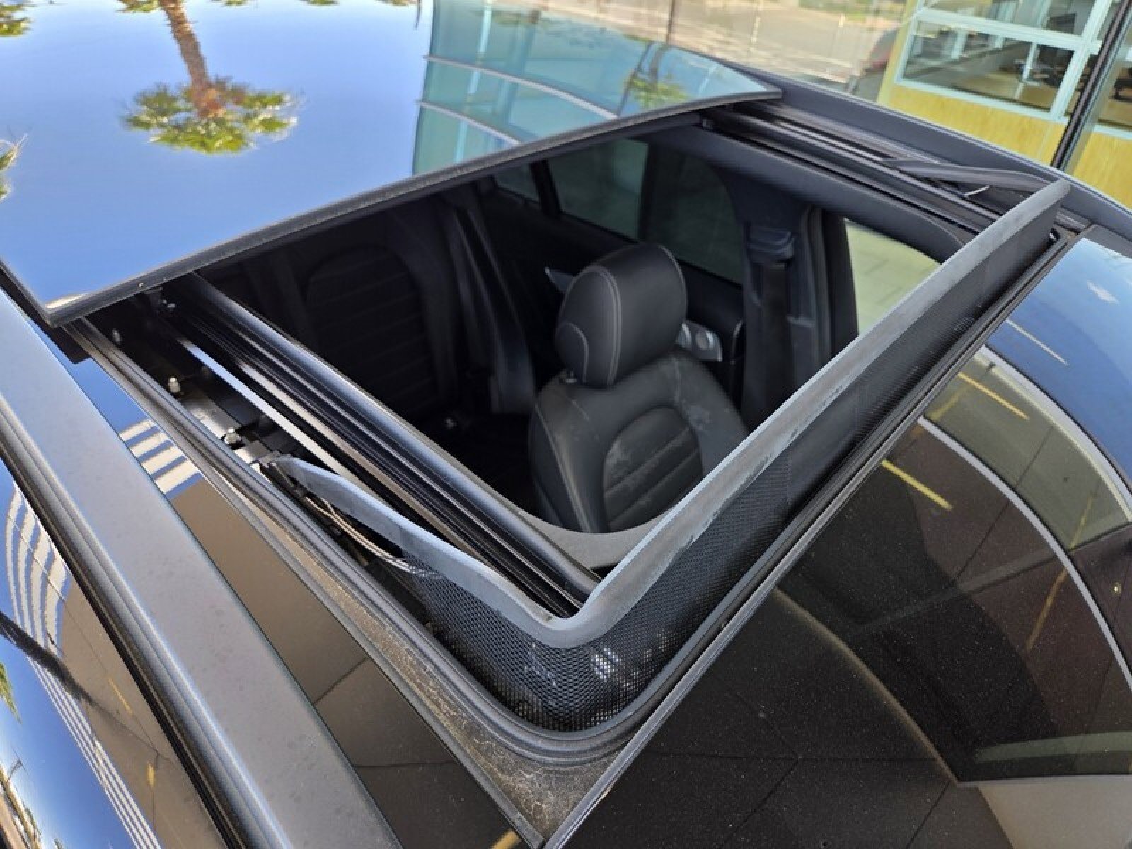 Certified 2020 Mercedes-Benz GLC 300 image 21