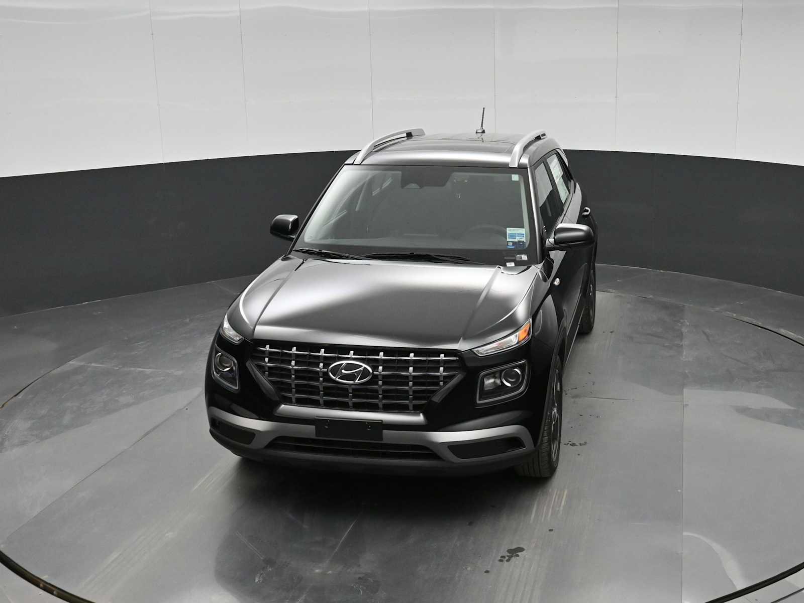 New 2026 Hyundai Venue SEL FWD image 25