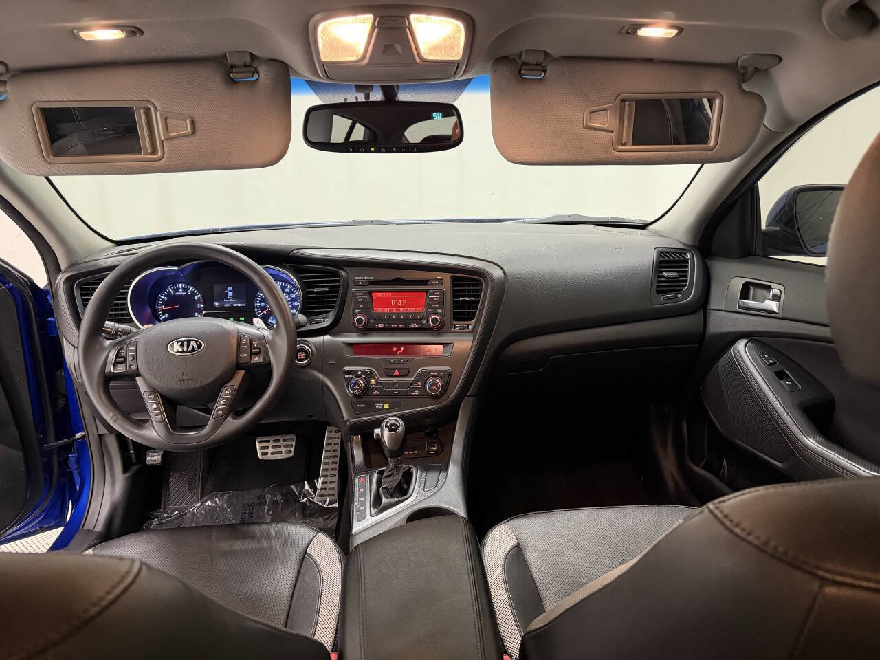 Used 2013 Kia Optima SX image 30