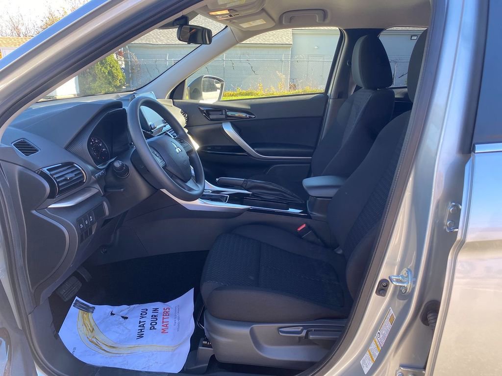 New 2026 Mitsubishi Eclipse Cross LE image 12