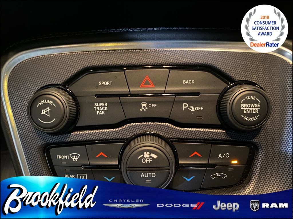 Used 2016 Dodge Challenger R/T Scat Pack w/ Leather Interior Group RWD image 25