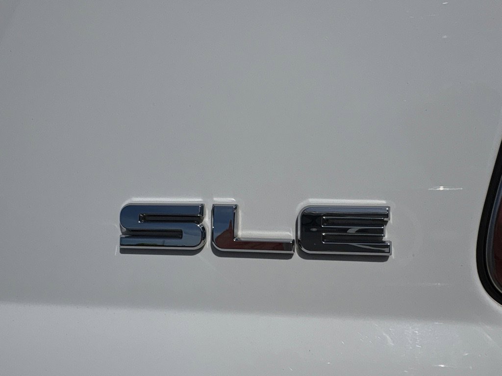 Used 2017 GMC Yukon SLE w/ Convenience Package AWD/4WD image 20