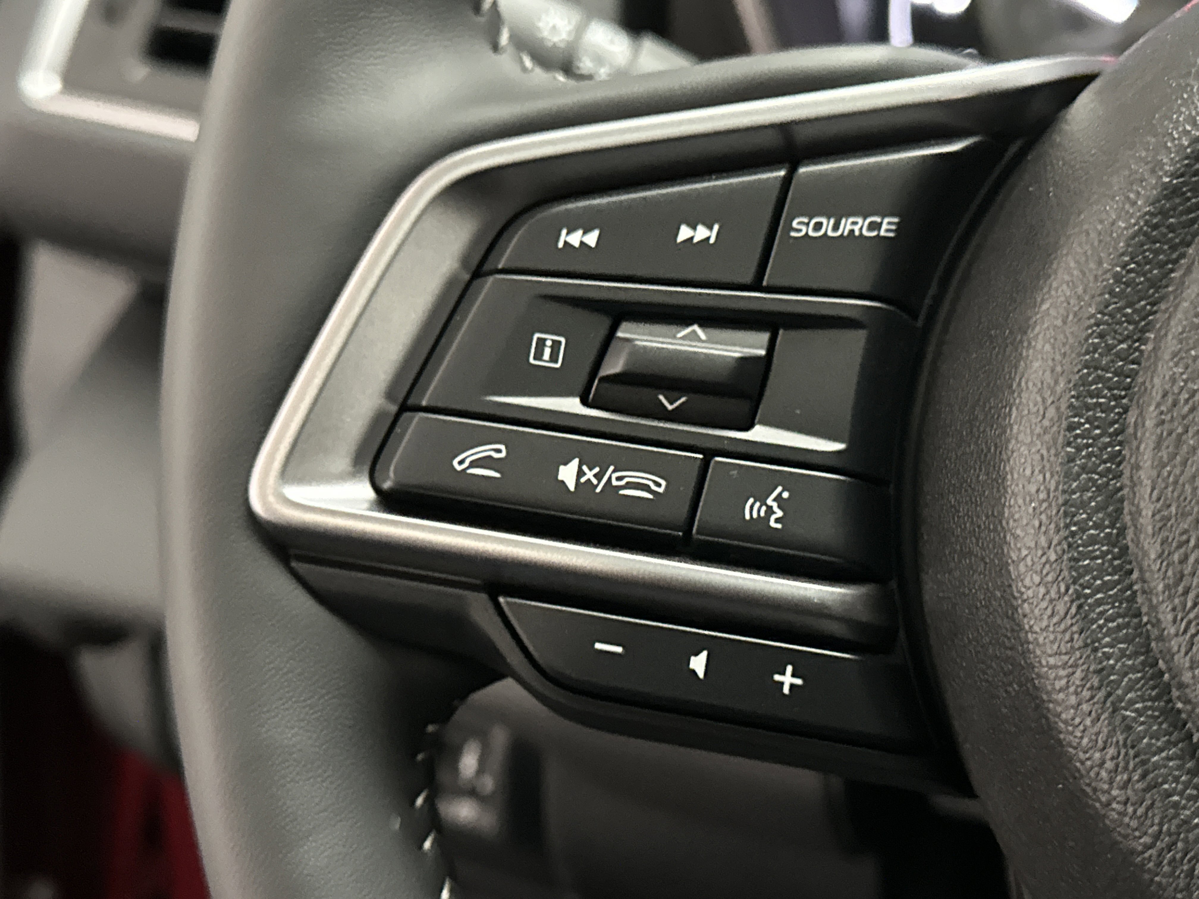 New 2025 Subaru Ascent Touring w/ Popular Package #2 image 31