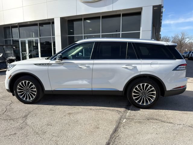 Used 2024 Lincoln Aviator Reserve w/ Equipment Group 201A AWD/4WD image 4