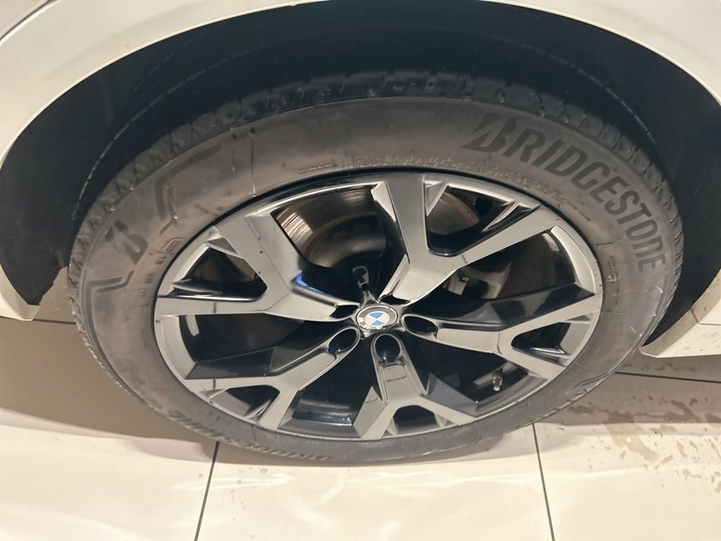 Used 2019 BMW X7 xDrive40i image 21