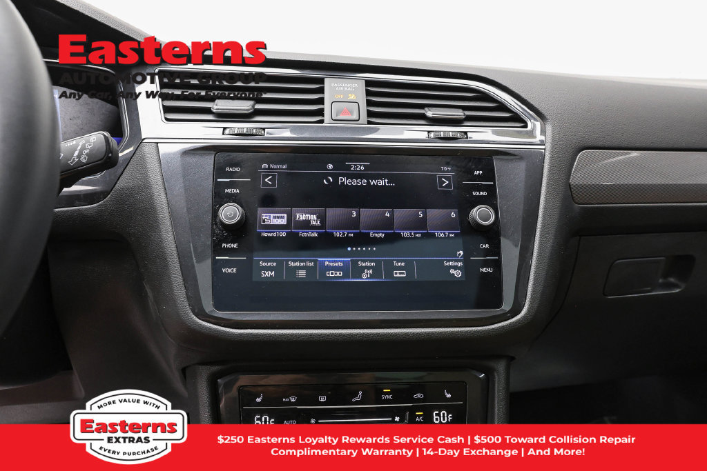 Used 2023 Volkswagen Tiguan SE AWD/4WD image 12