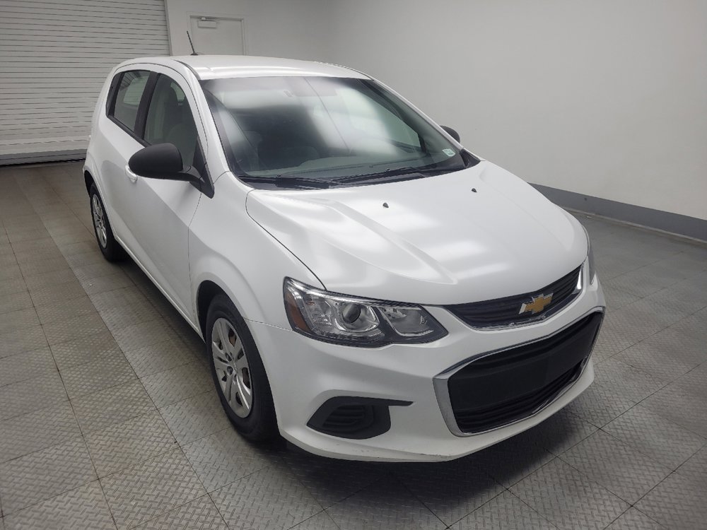 Used 2020 Chevrolet Sonic LT FWD image 13