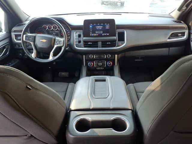 Used 2023 Chevrolet Suburban LS w/ Driver Alert Package image 11