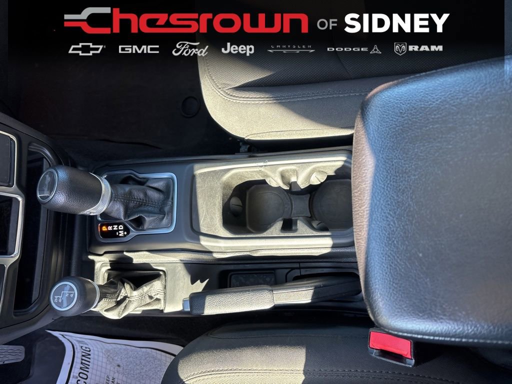 Used 2023 Jeep Wrangler Unlimited Sport AWD/4WD image 17