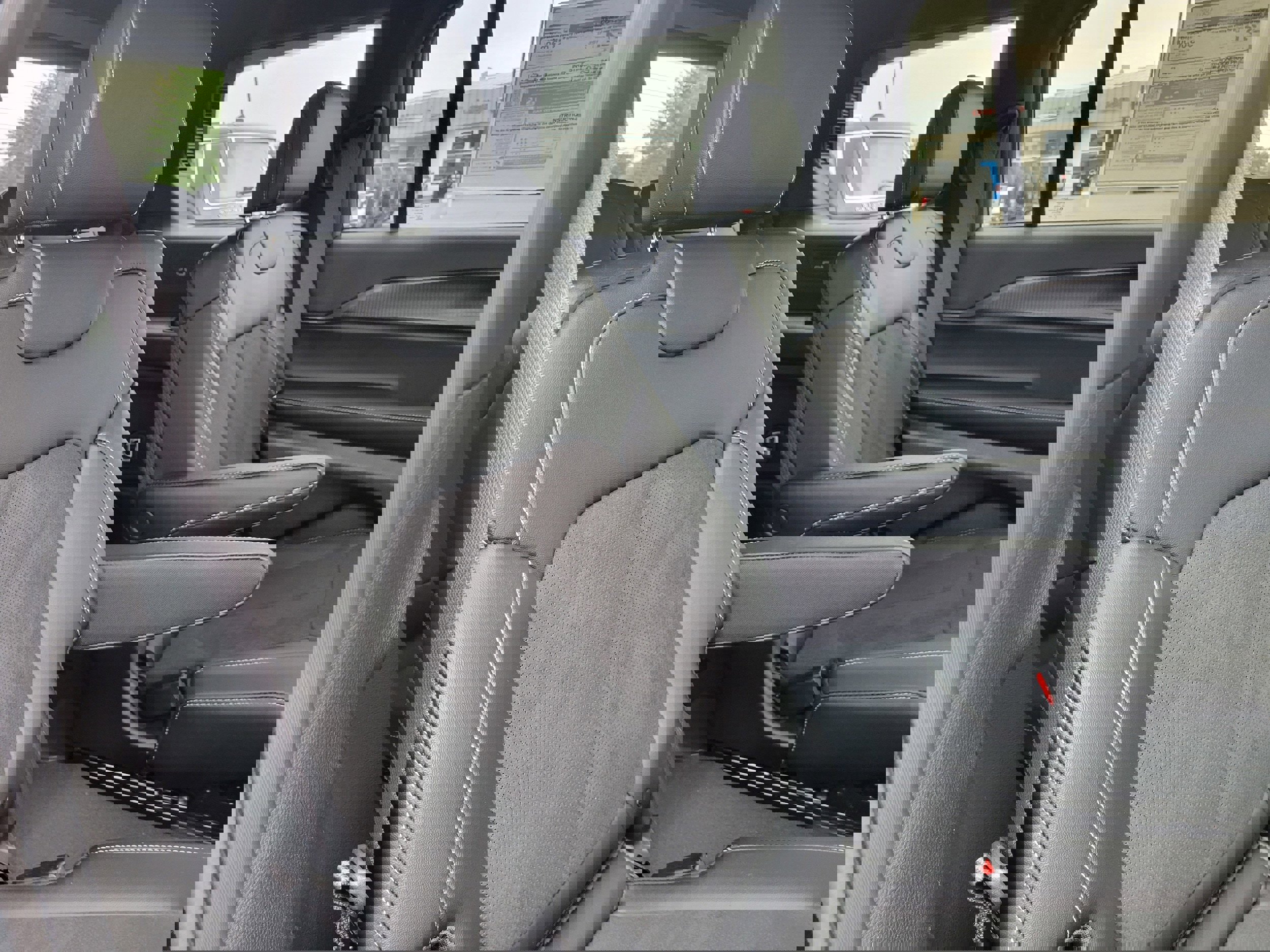 New 2025 Jeep Grand Cherokee L Altitude image 16