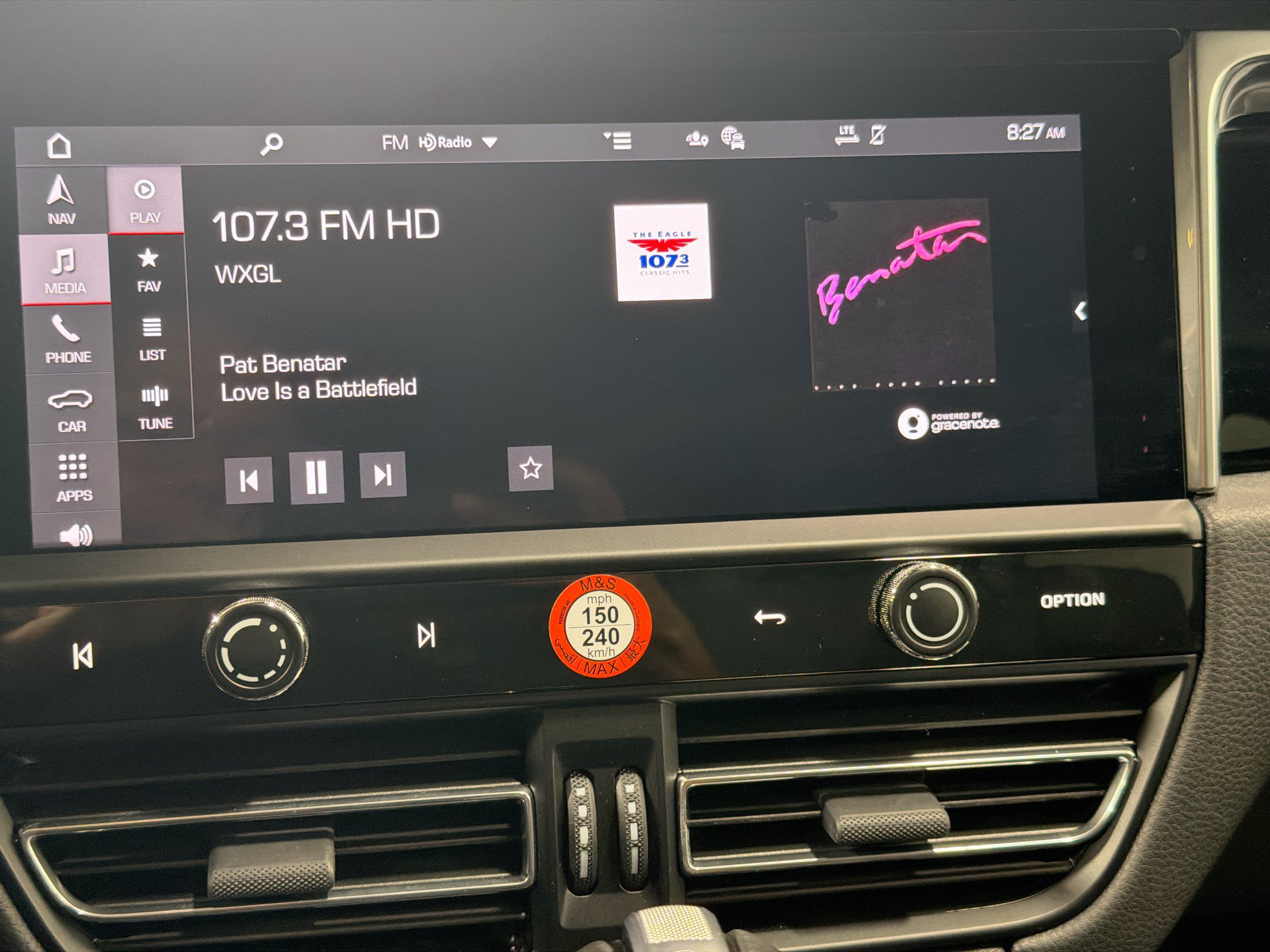 Certified 2026 Porsche Macan AWD/4WD image 29