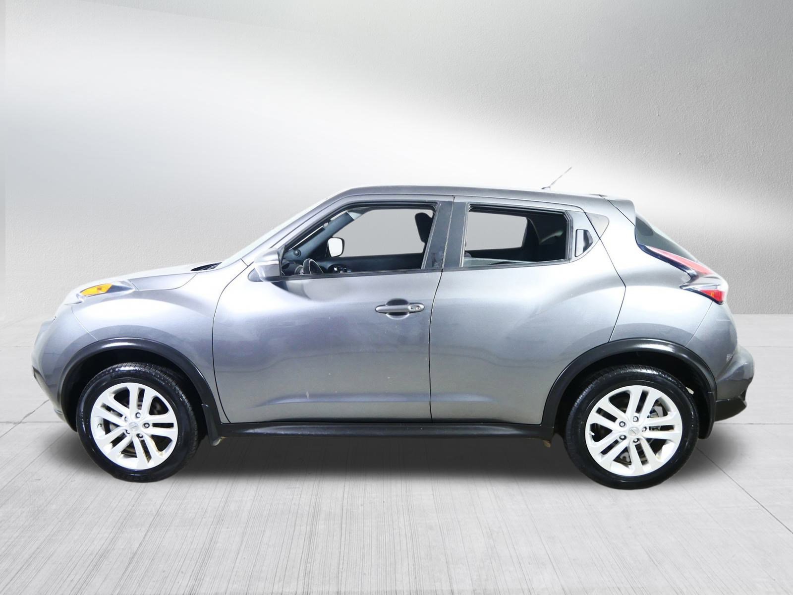 Used 2015 Nissan Juke S image 4