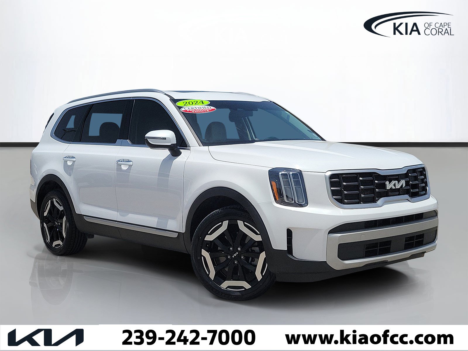 Certified 2024 Kia Telluride S w/ S Sunroof Package AWD/4WD image 1