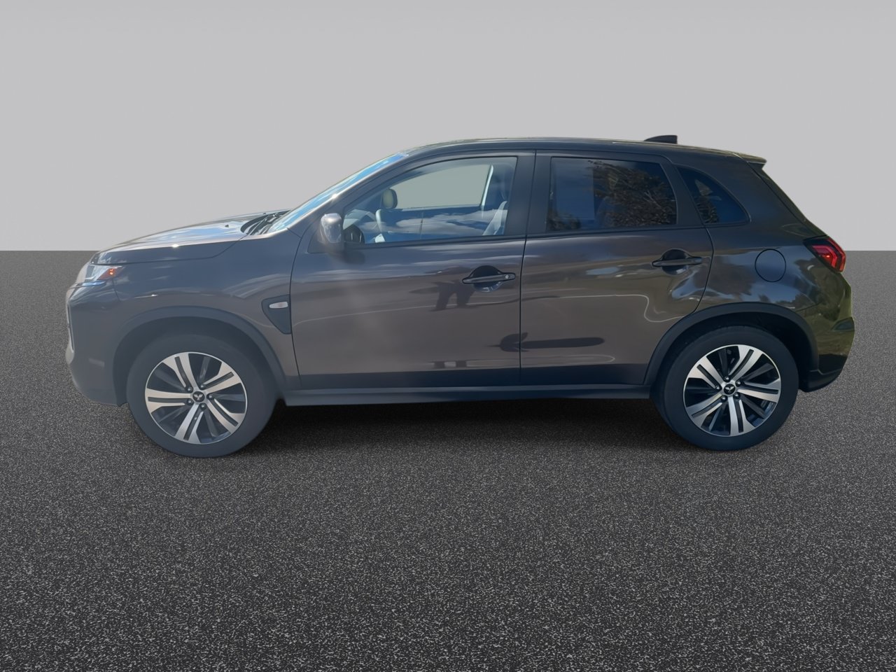 Used 2021 Mitsubishi Outlander Sport SE AWD/4WD image 6
