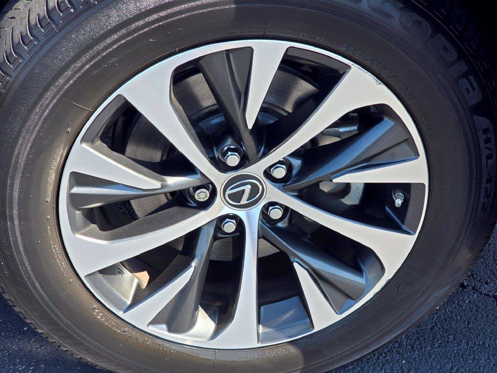 Used 2022 Lexus RX 350L Premium w/ Premium Package AWD/4WD image 10