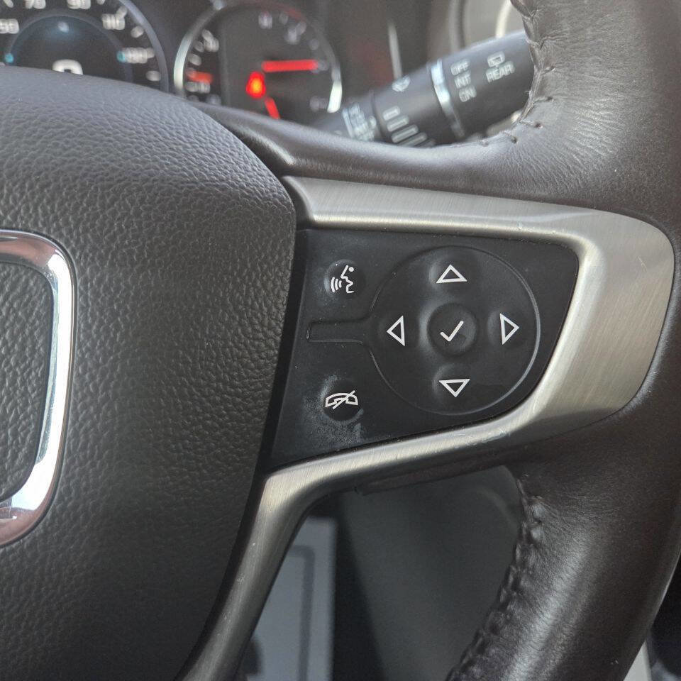 Used 2017 GMC Acadia Denali w/ Technology Package image 28