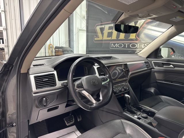 Used 2021 Volkswagen Atlas SEL Premium AWD/4WD image 6