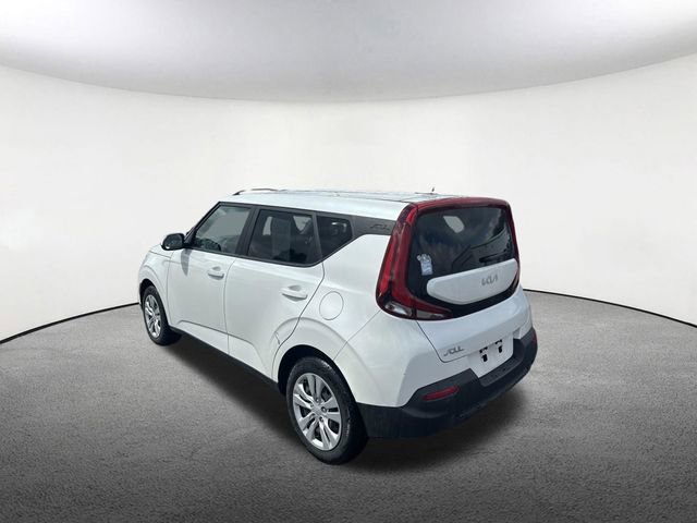 Used 2022 Kia Soul LX image 31