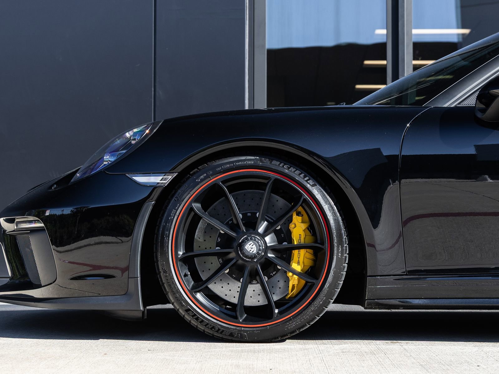 Used 2019 Porsche 911 Speedster image 14