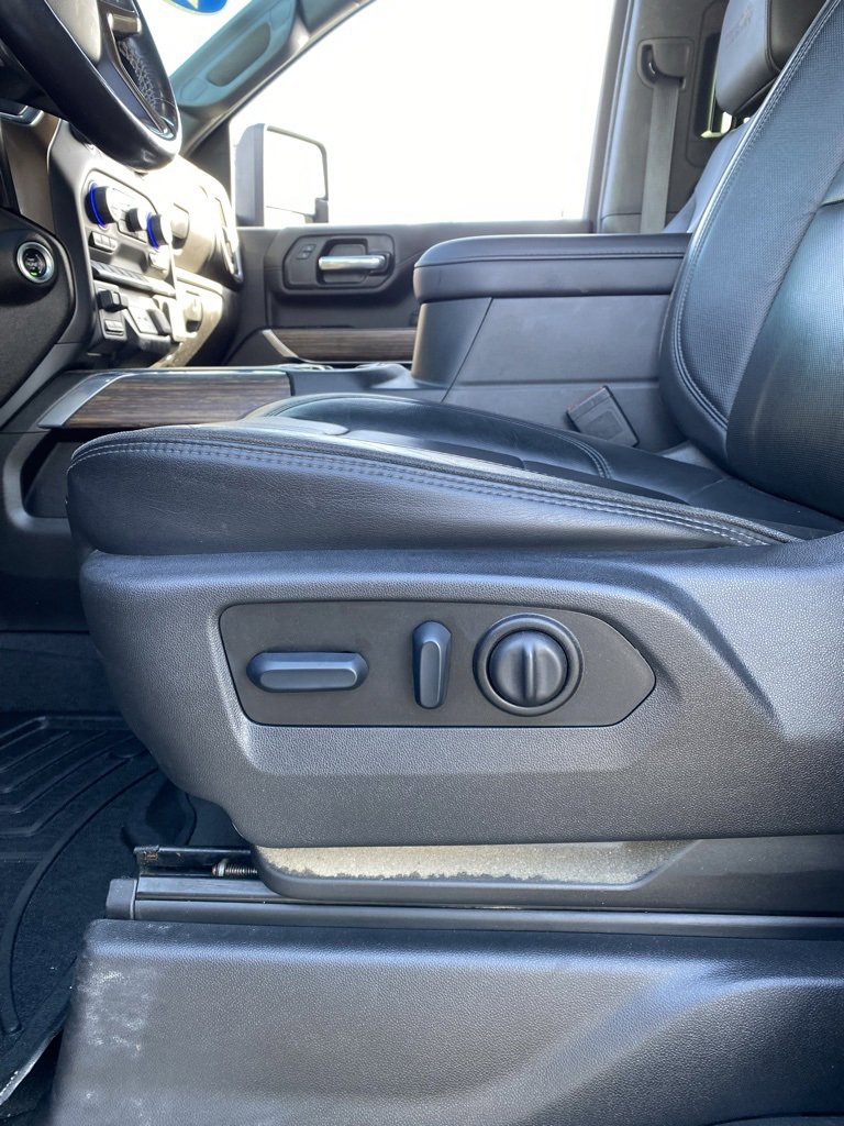 Used 2022 Chevrolet Silverado 2500 High Country image 11