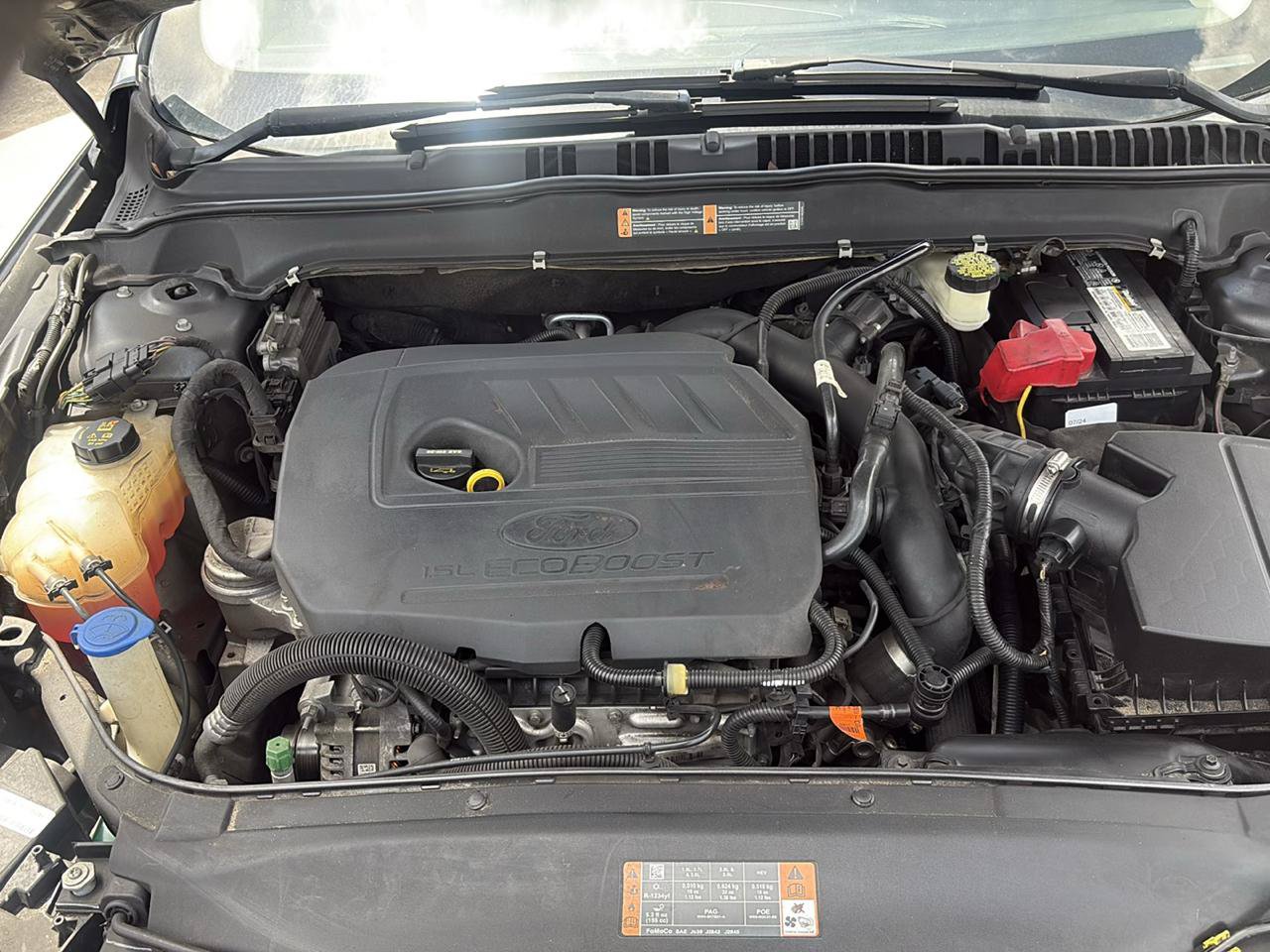 Used 2017 Ford Fusion SE w/ Fusion SE Technology Package FWD image 21