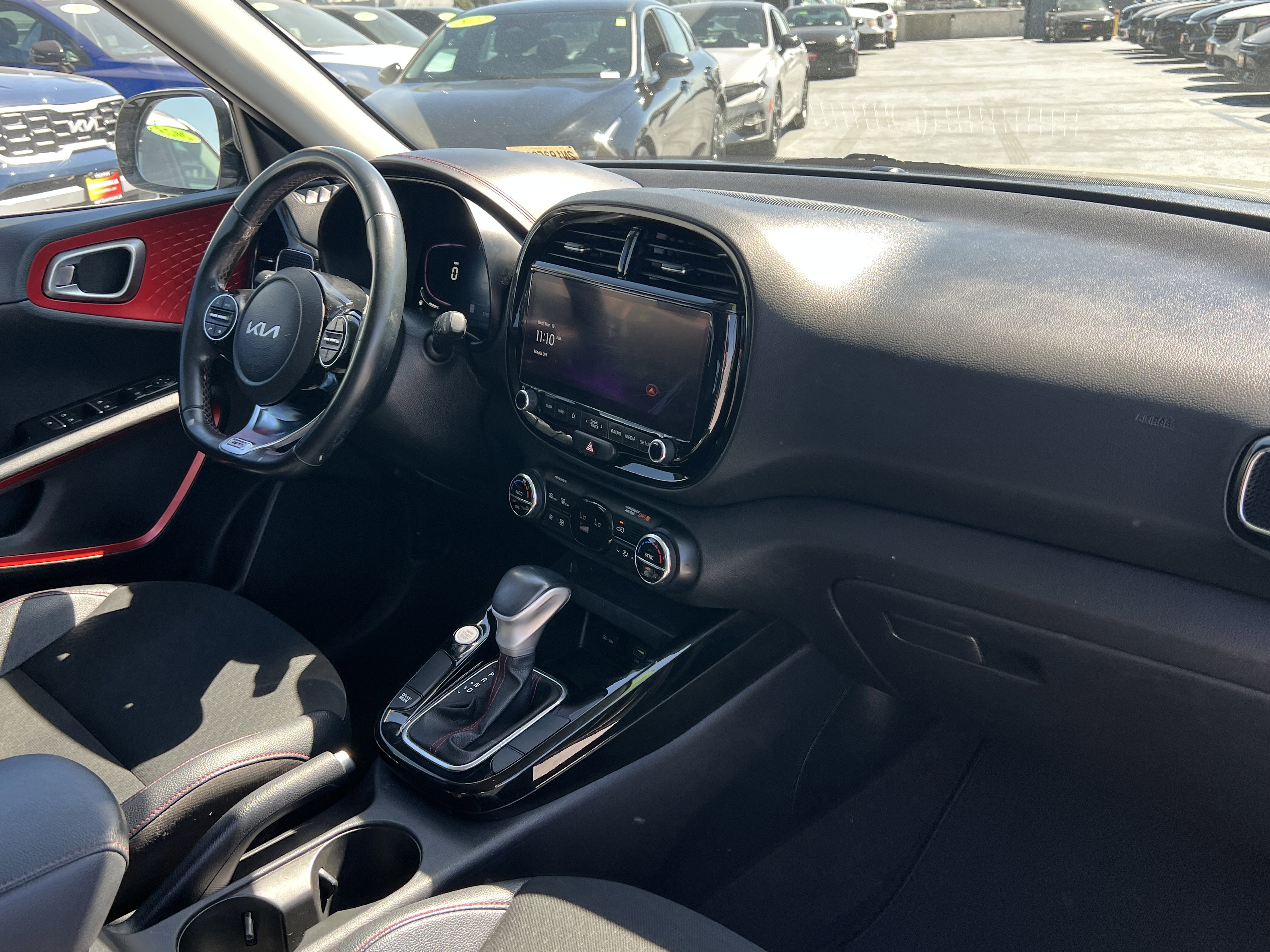 Used 2023 Kia Soul GT-Line image 14