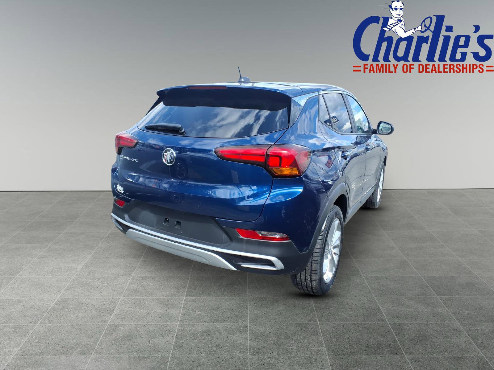 Used 2023 Buick Encore GX Preferred w/ Cold Weather Comfort Package AWD/4WD image 4