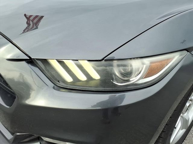 Used 2016 Ford Mustang Coupe image 14