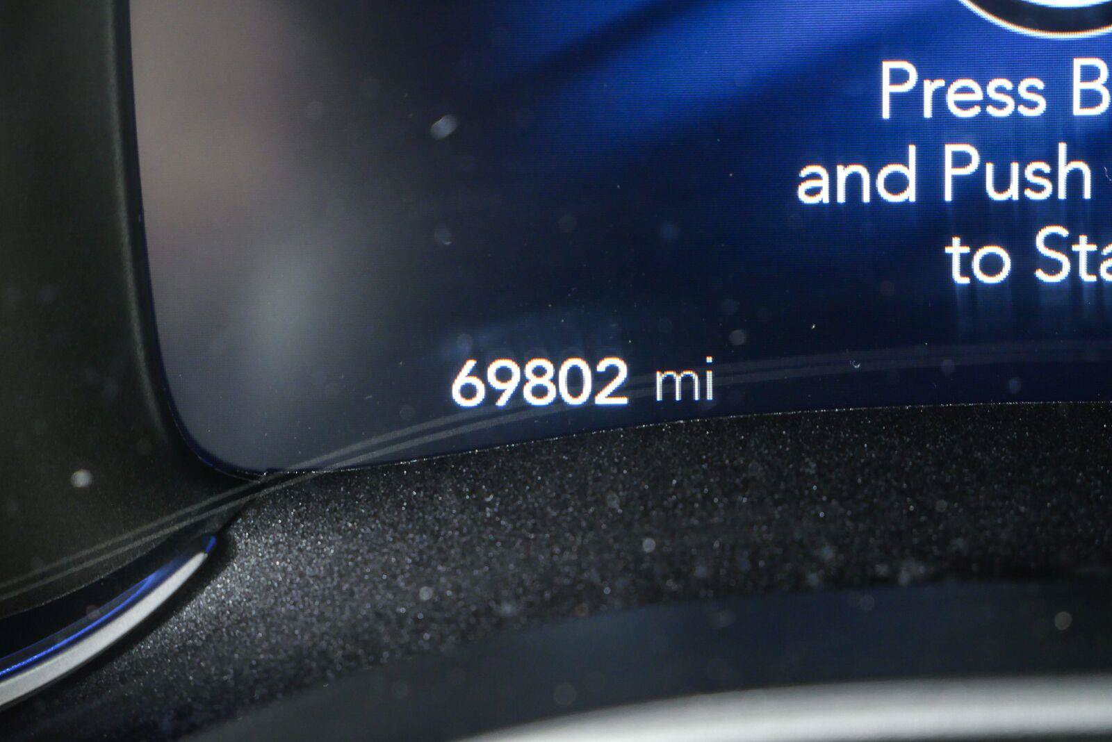 Used 2022 Chrysler Pacifica Touring-L w/ S Appearance Package FWD image 9