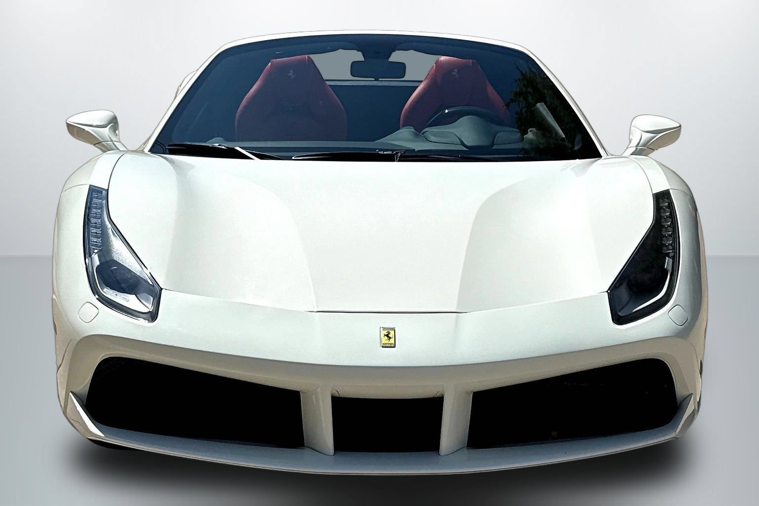 Used 2019 Ferrari 488 Spider RWD image 2