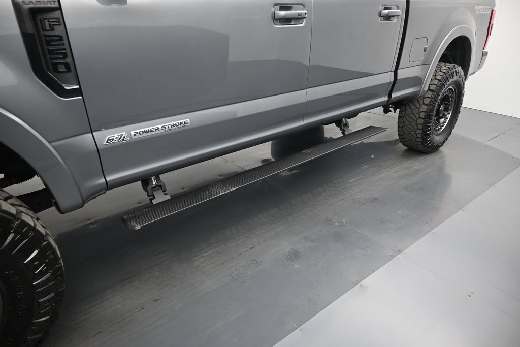 Used 2022 Ford F250 Lariat w/ Tremor Off-Road Package AWD/4WD image 27