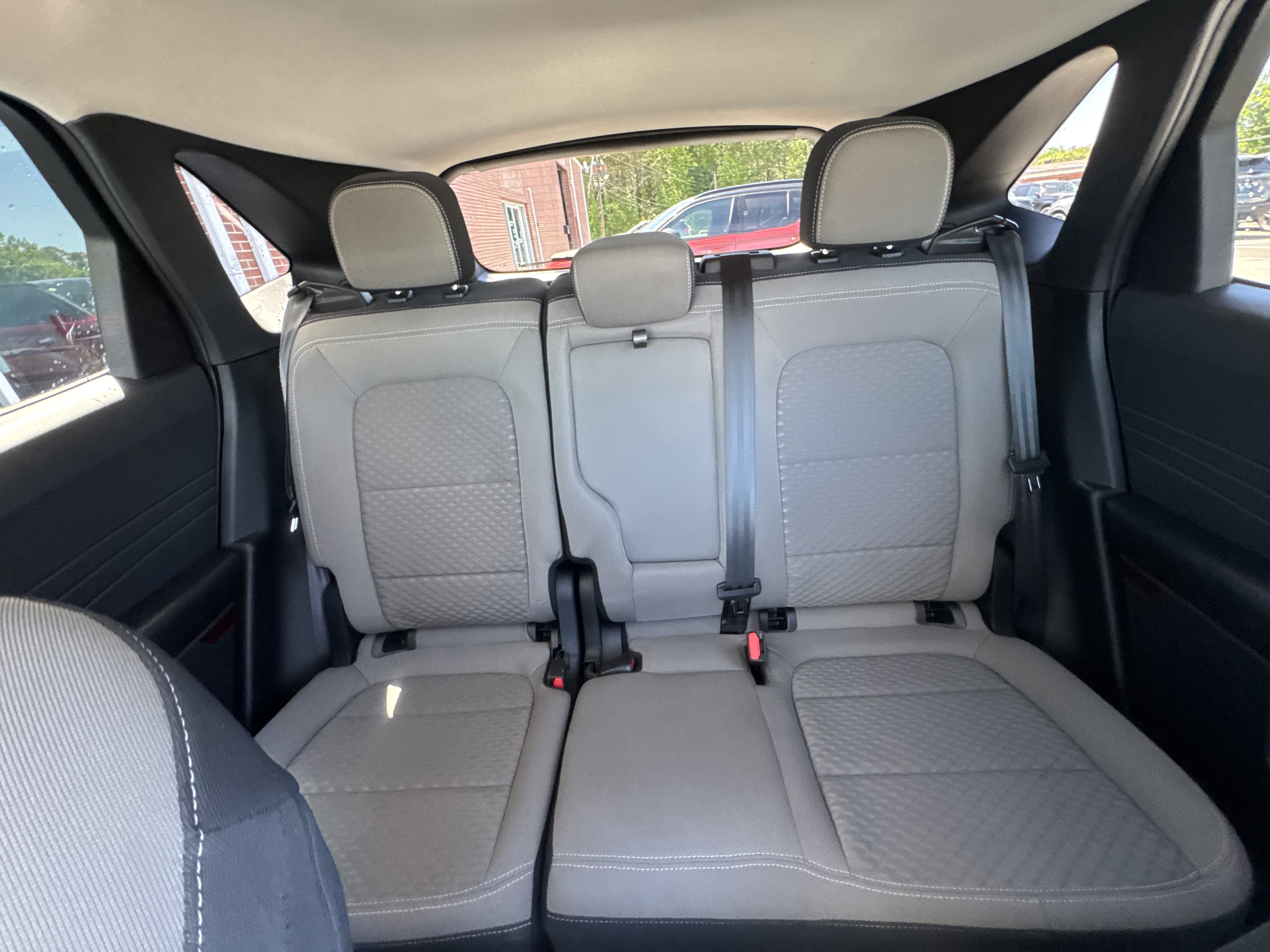 Used 2021 Ford Escape SE w/ Convenience Package FWD image 11
