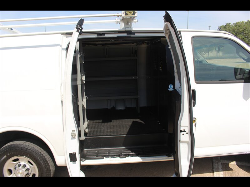 Used 2021 Chevrolet Express 2500 w/ Driver Convenience Package RWD image 14