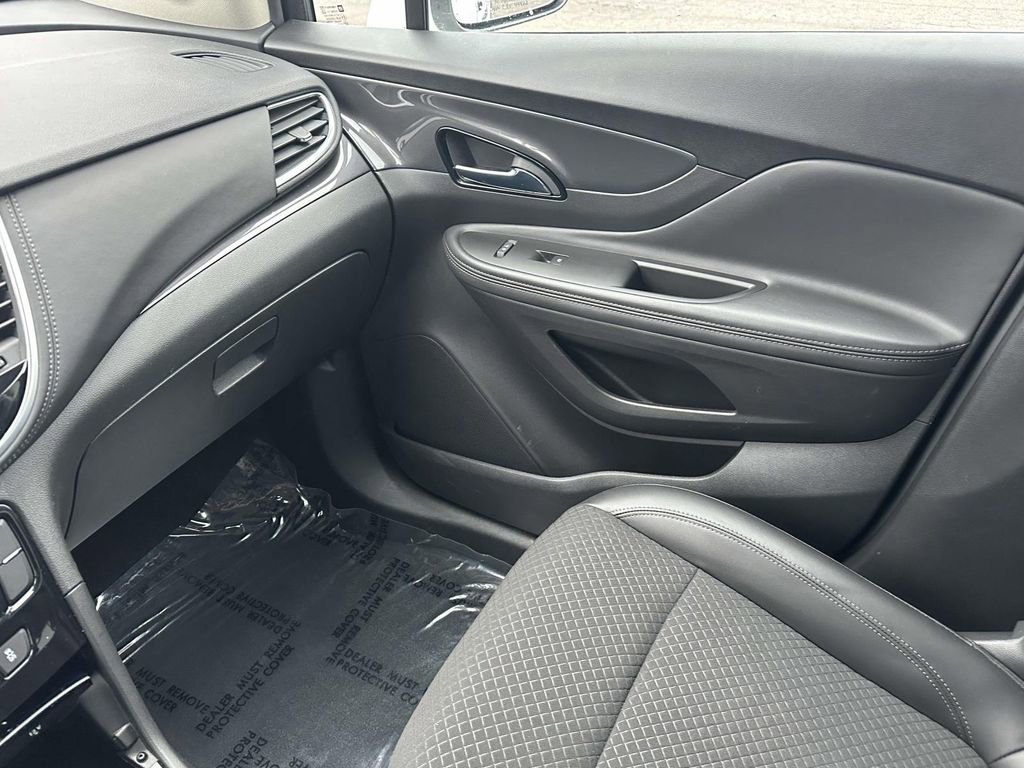 Certified 2022 Buick Encore Preferred w/ Safety Package image 33