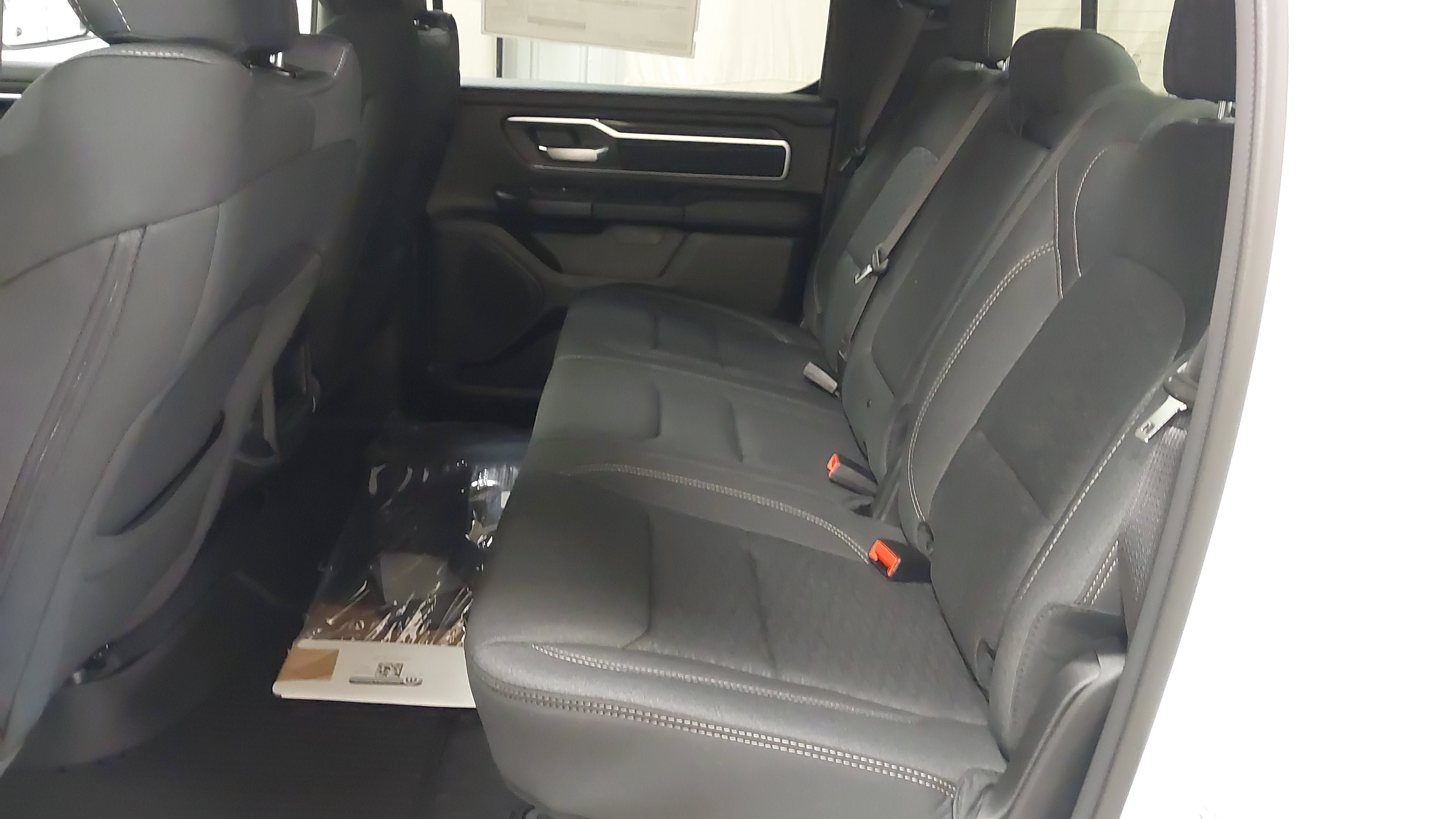 New 2026 RAM 1500 Big Horn AWD/4WD image 36