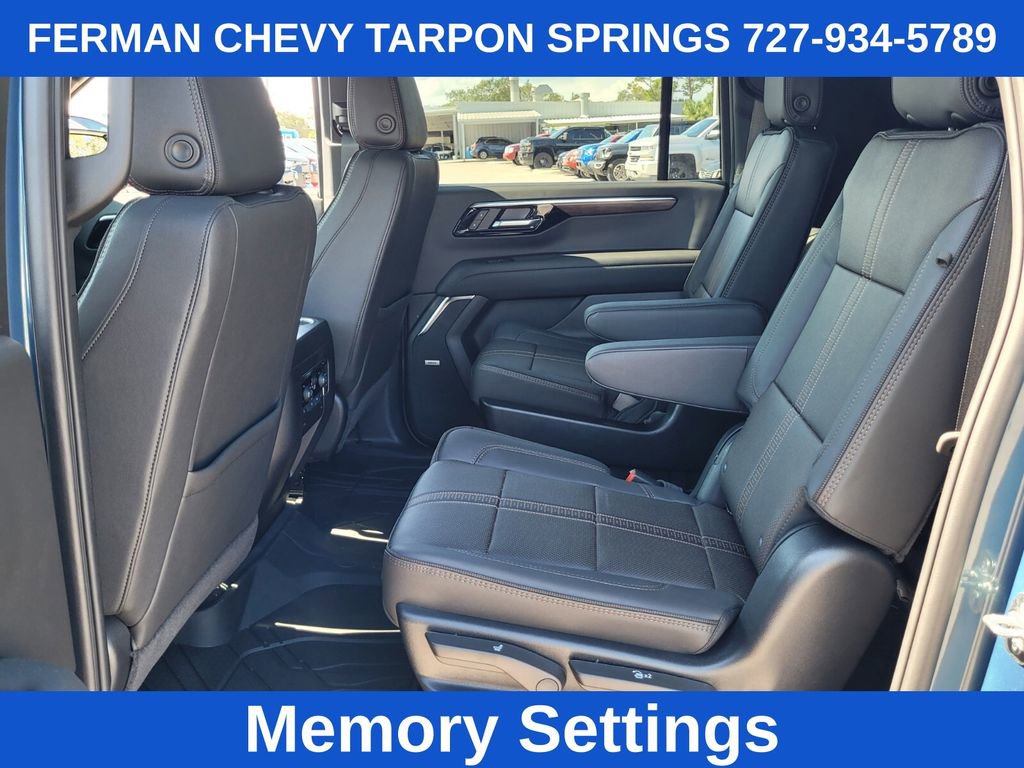 New 2025 Chevrolet Suburban High Country w/ LPO, Illumination Package image 15