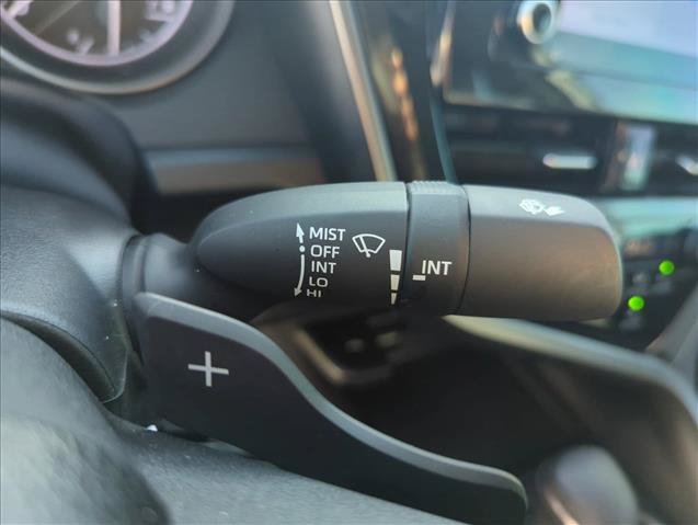Used 2024 Toyota Camry SE FWD image 16